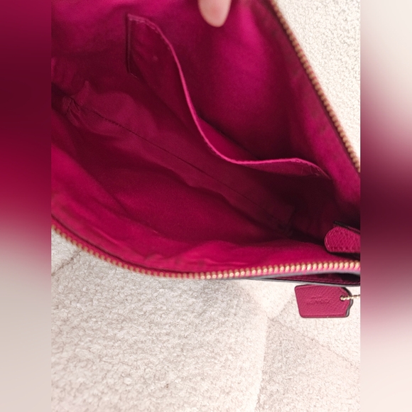 Coach: Bag & Wallet 💯 - Picture 3 of 16